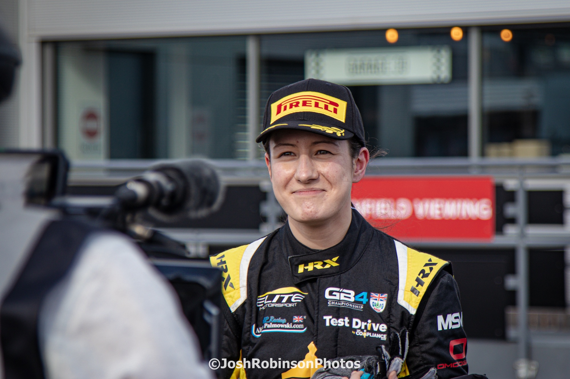 Former GB4 Vice-Champion Alisha Palmowski Takes Maiden F1 Academy Pole in China