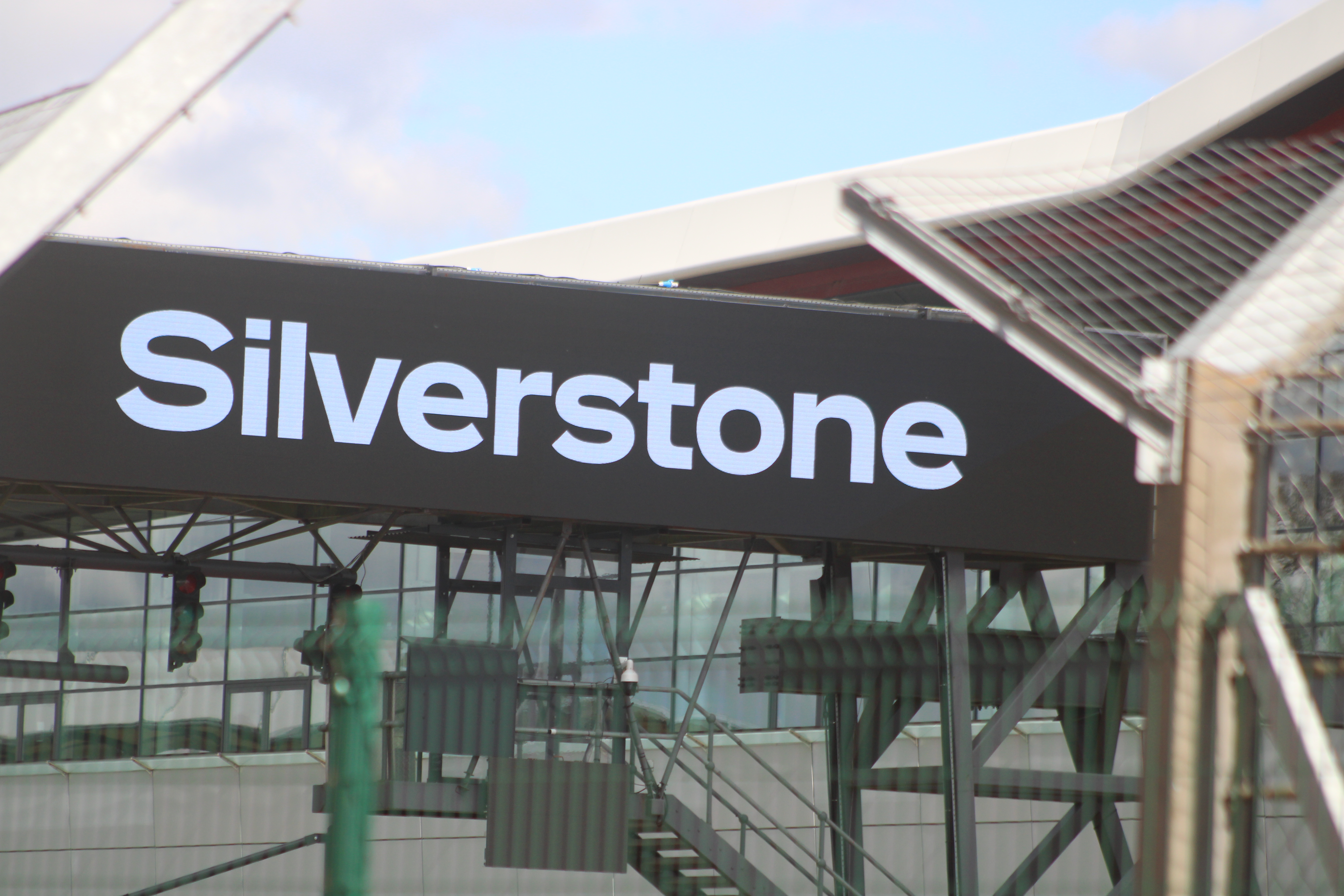 Silverstone Offer to Host Second Formula 1 Grand Prix in 2026