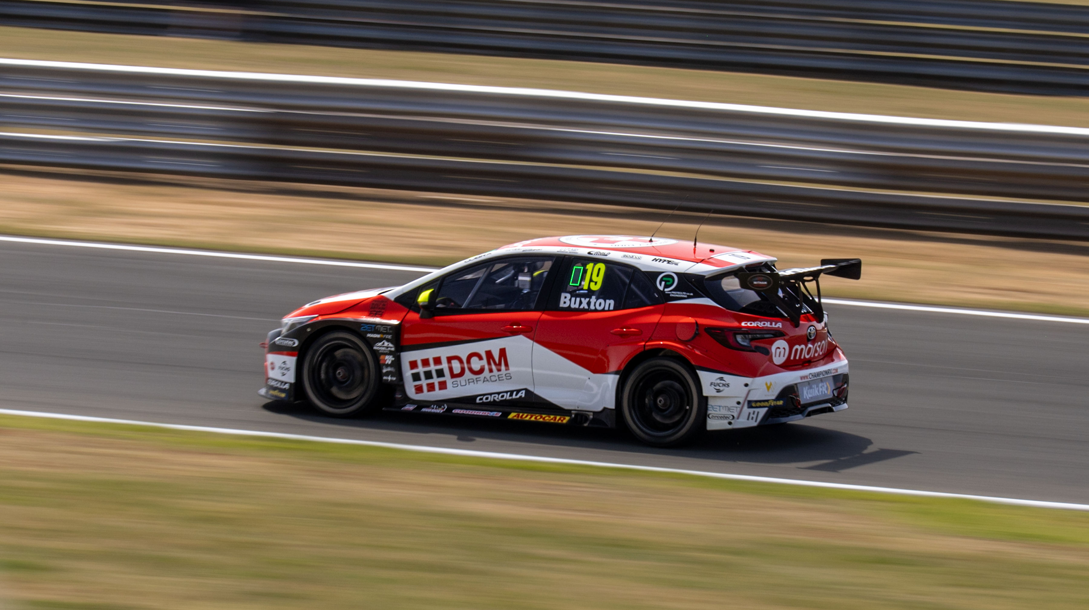 Max Buxton to Miss BTCC Qualifying Day